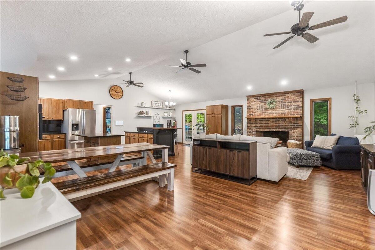 400 Mapleton Drive, NW Cleveland TN 37312