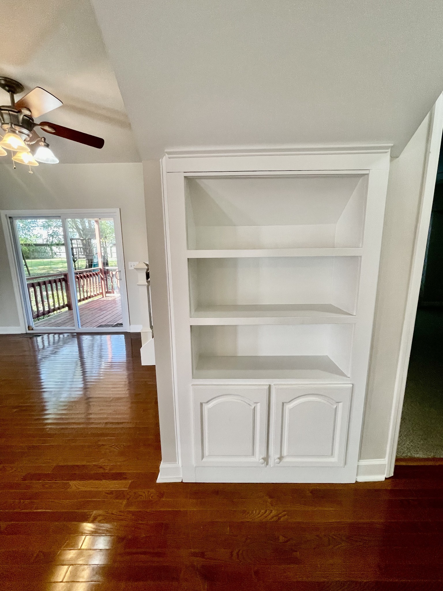 40 Harding Road Leoma TN 38468
