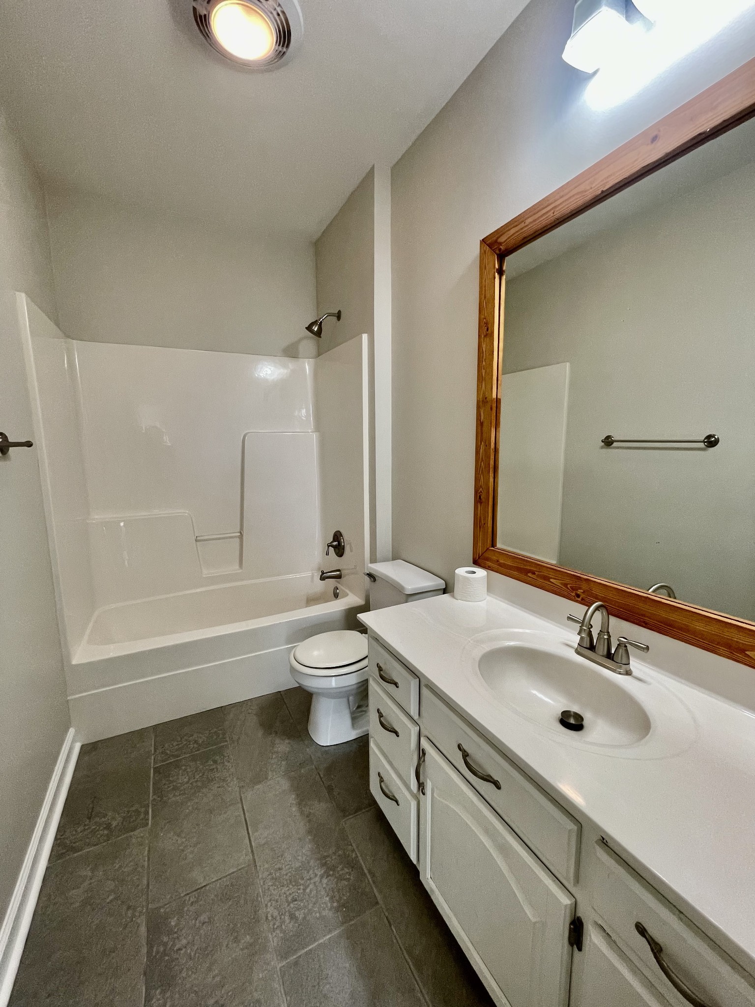 40 Harding Road Leoma TN 38468