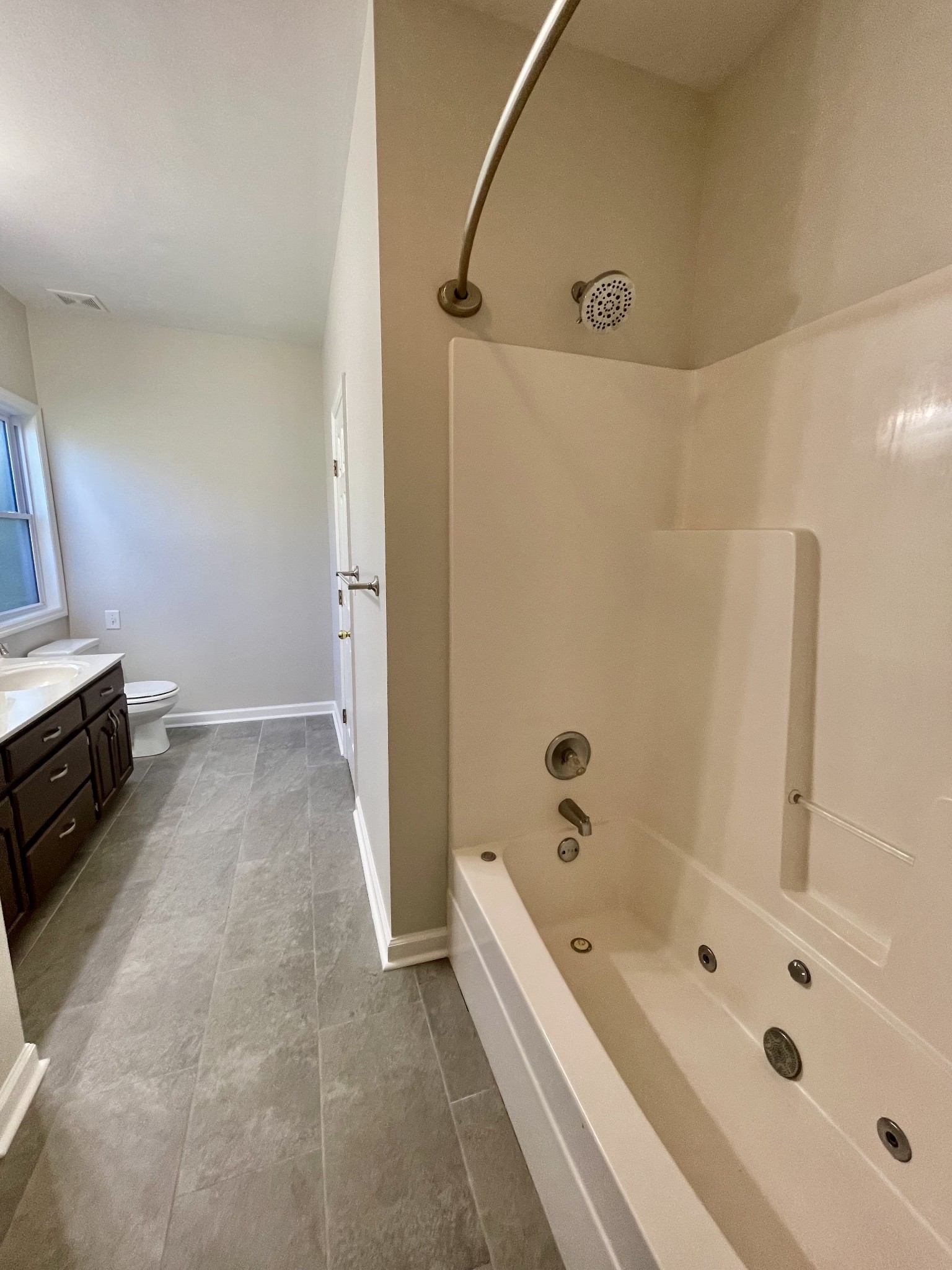 40 Harding Road Leoma TN 38468