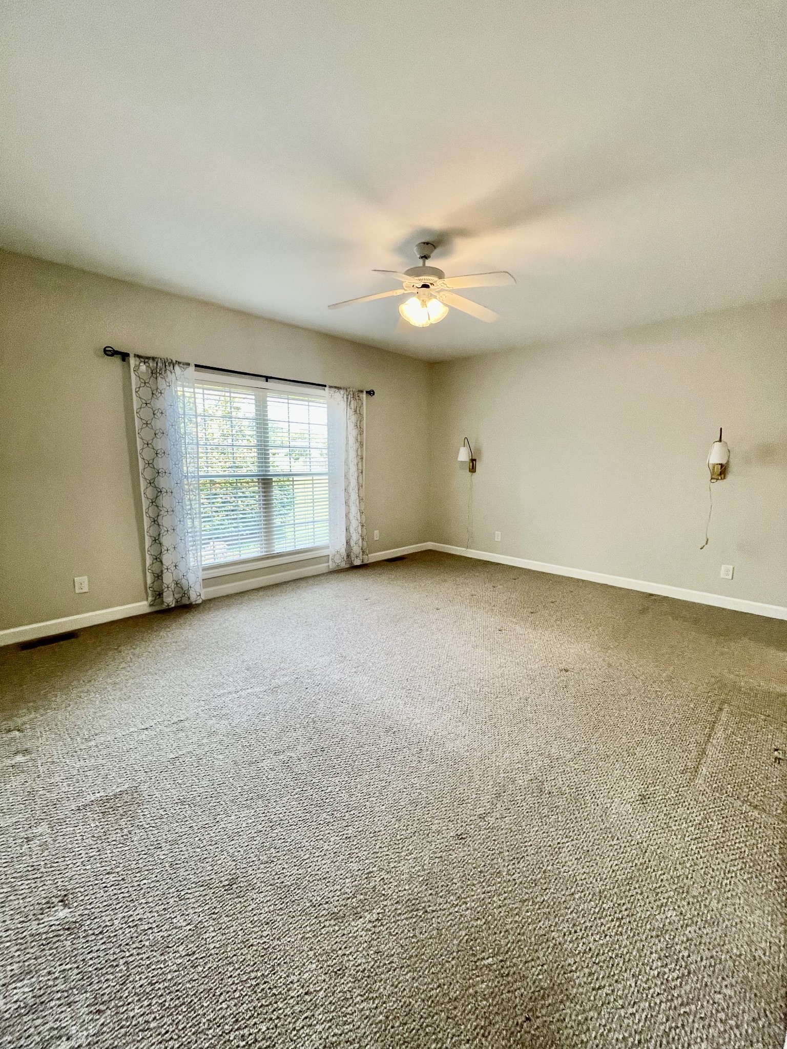 40 Harding Road Leoma TN 38468