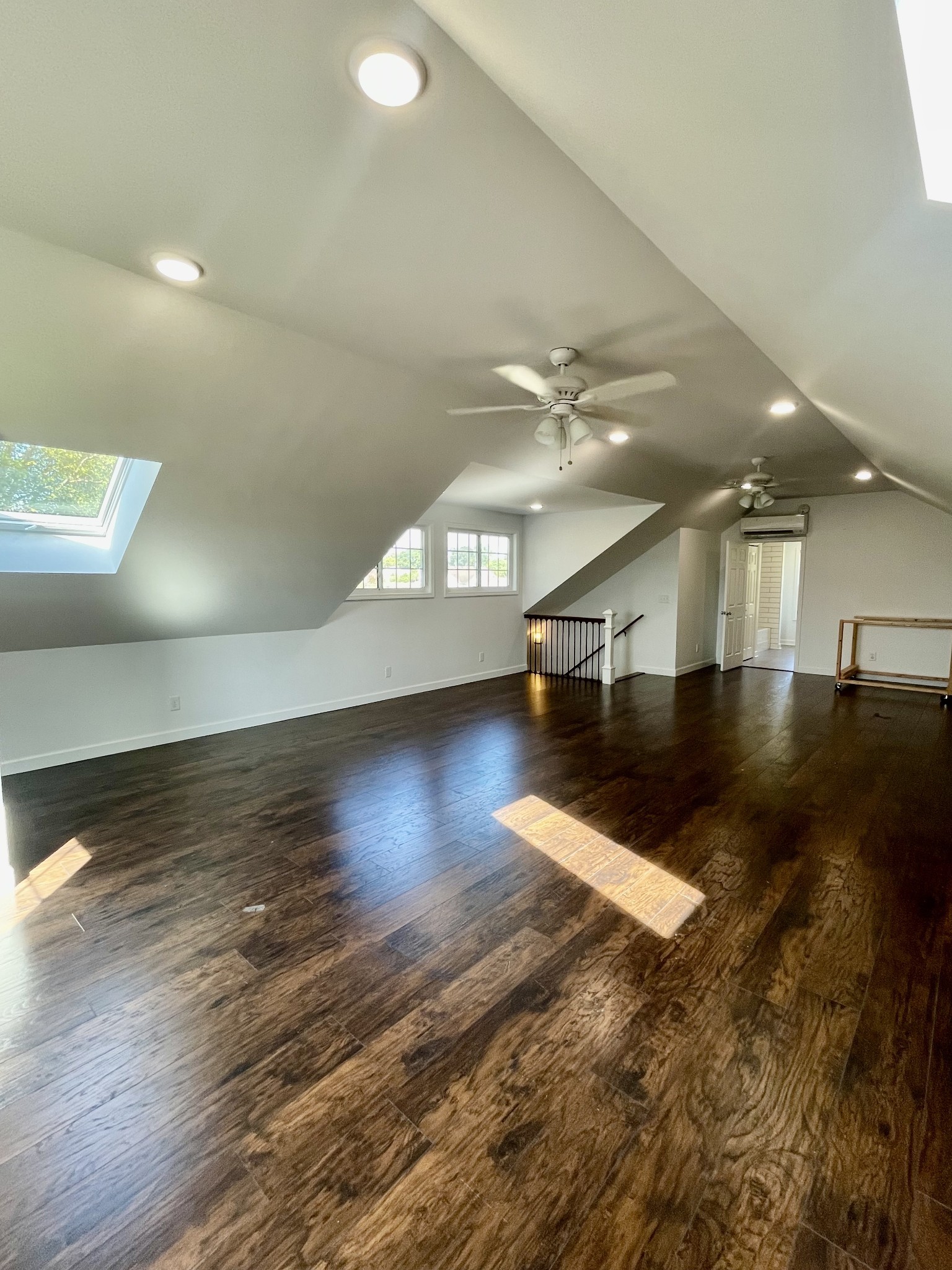 40 Harding Road Leoma TN 38468