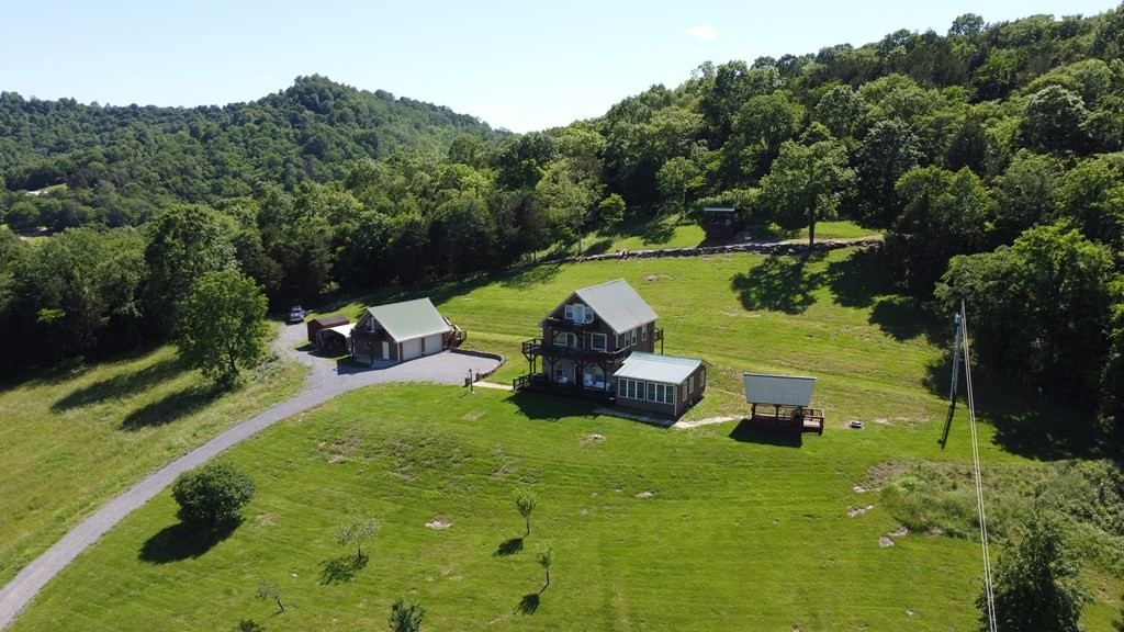 213 Richardson Hollow Lane Gainesboro TN 38562