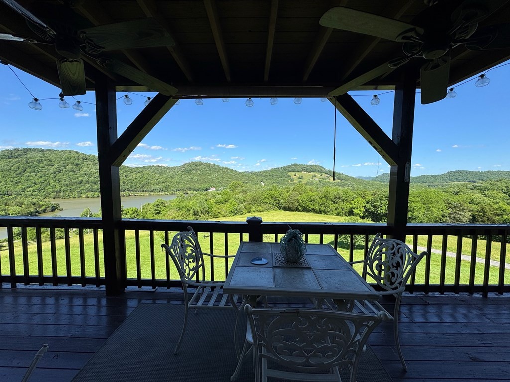 213 Richardson Hollow Lane Gainesboro TN 38562