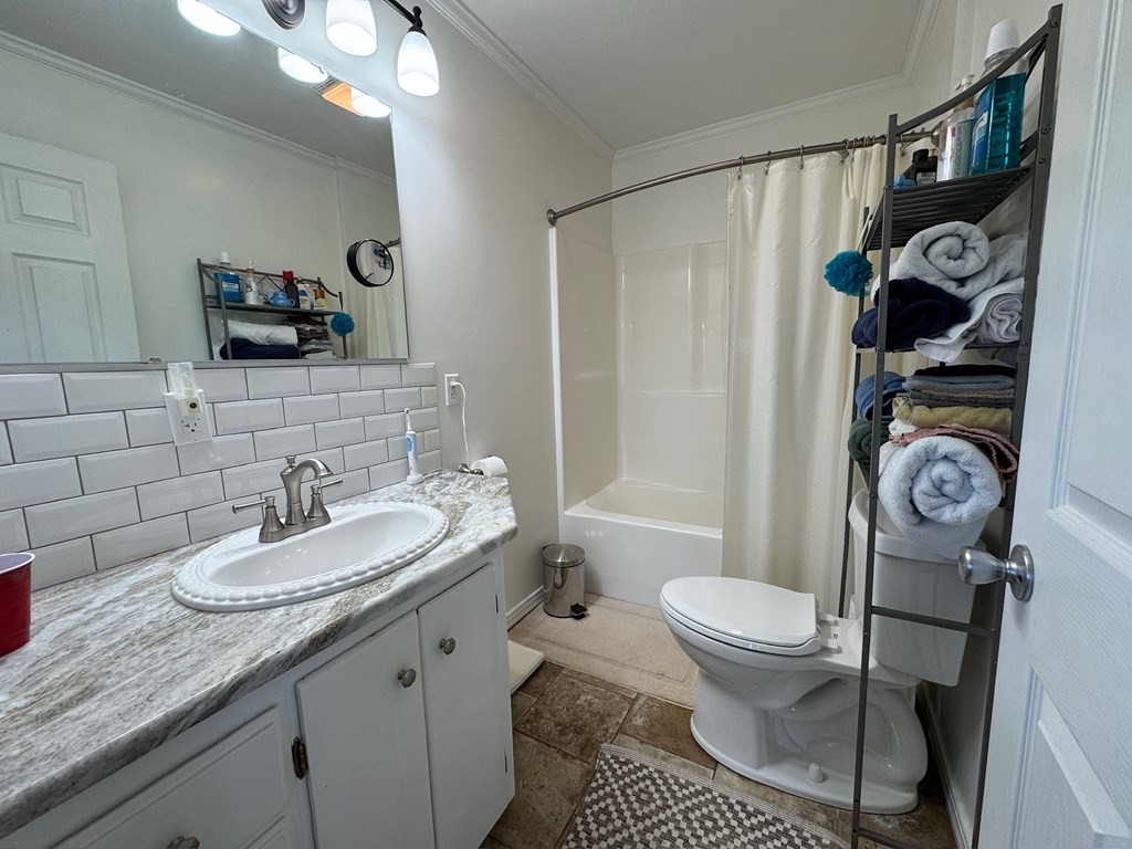 213 Richardson Hollow Lane Gainesboro TN 38562