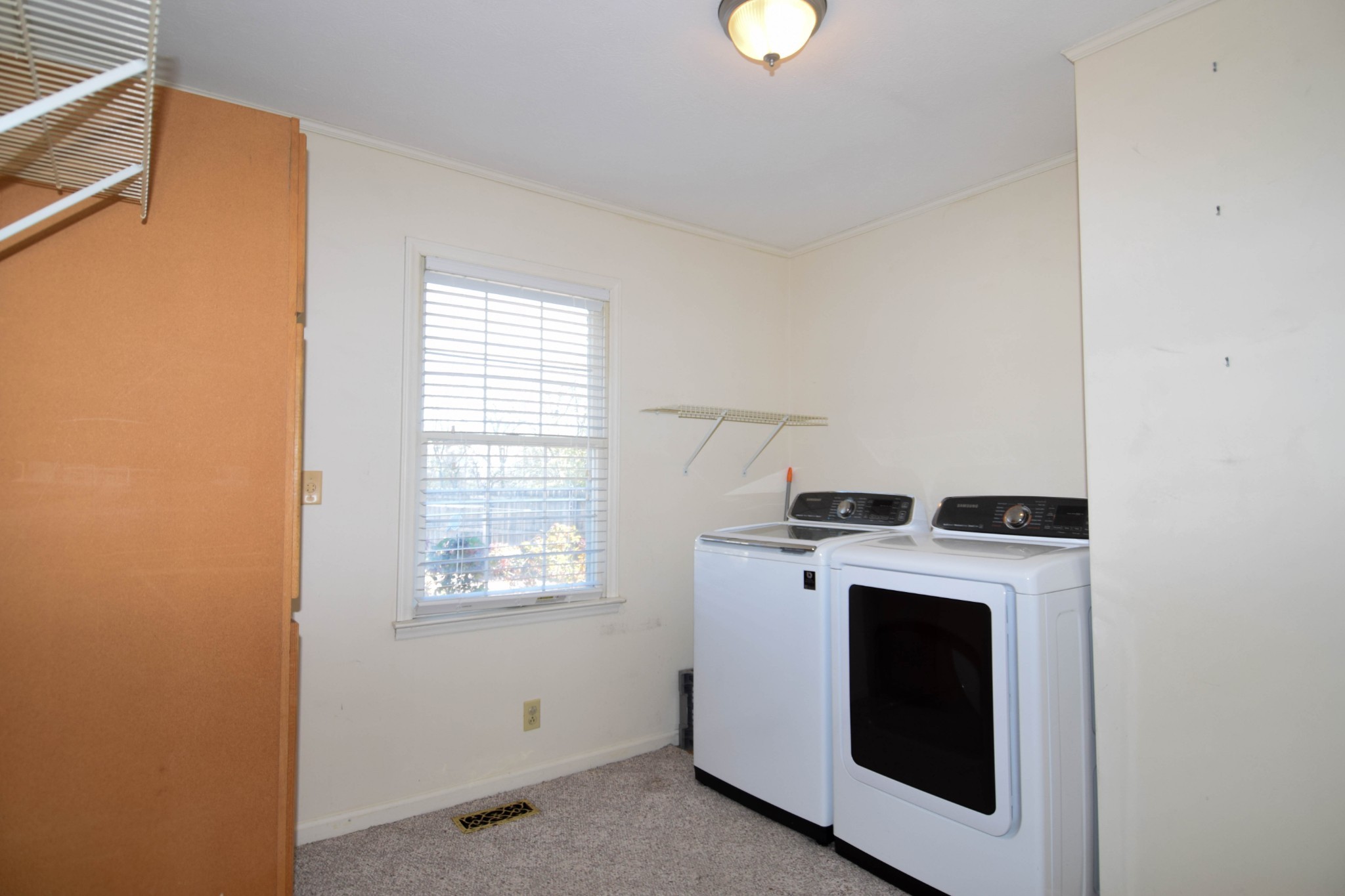 1059 Robertson Road Gallatin TN 37066