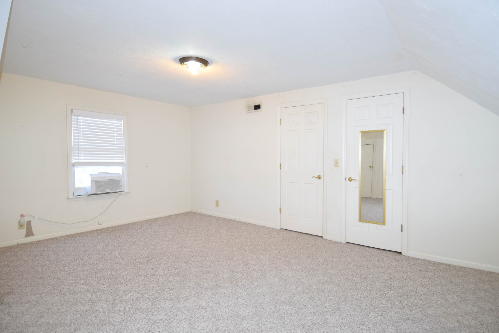 1059 Robertson Road Gallatin TN 37066