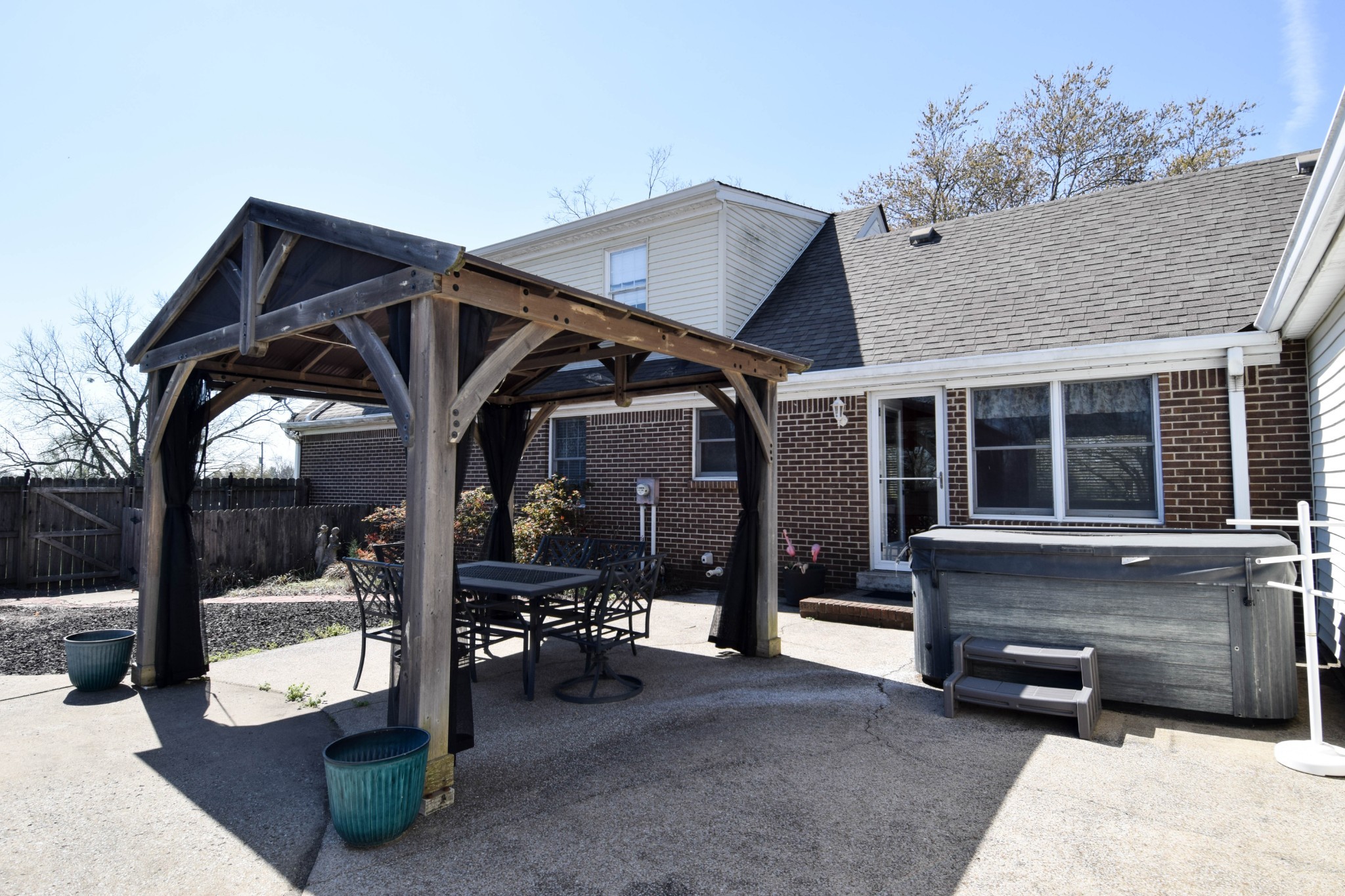 1059 Robertson Road Gallatin TN 37066