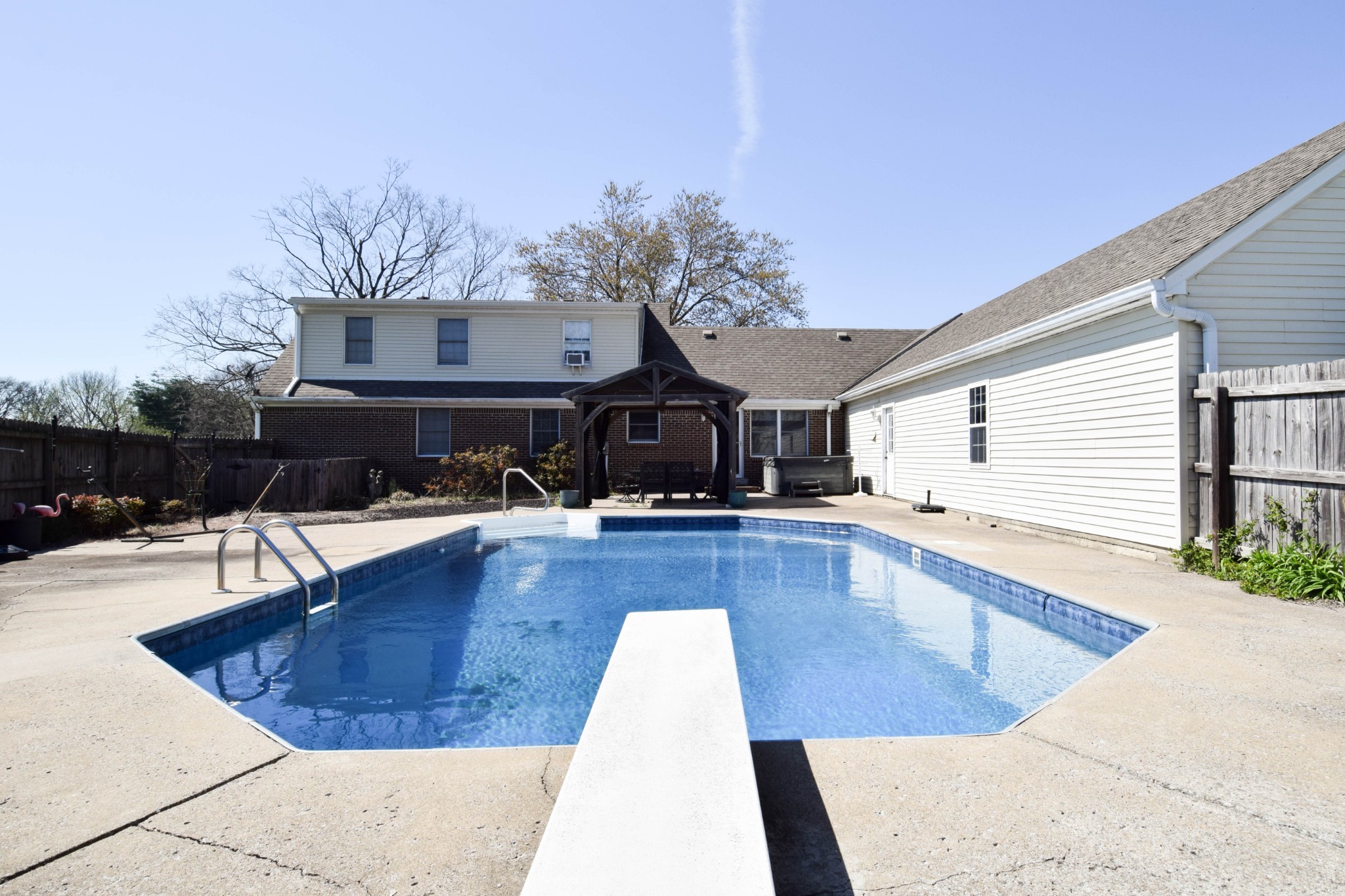 1059 Robertson Road Gallatin TN 37066