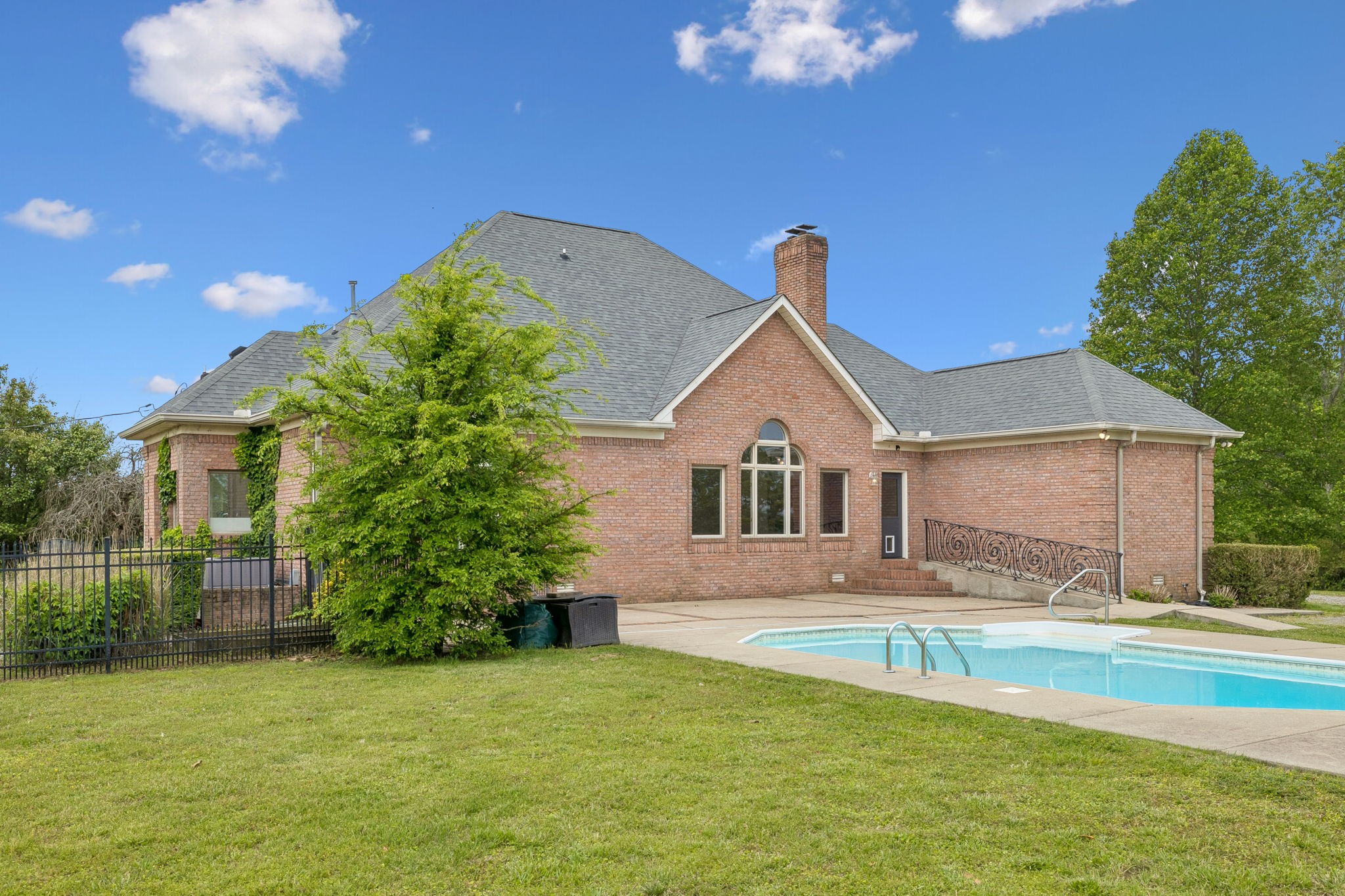 314 Fairview Road Dickson TN 37055