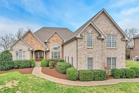 1049 Somerset Downs Boulevard Hendersonville TN 37075