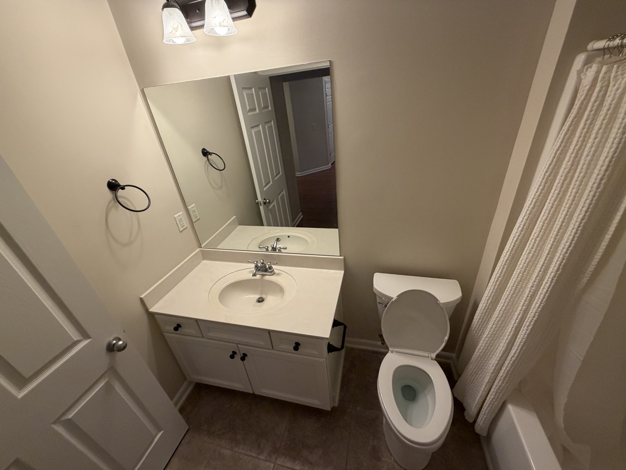 395 Devon Chase Hill Gallatin TN 37066