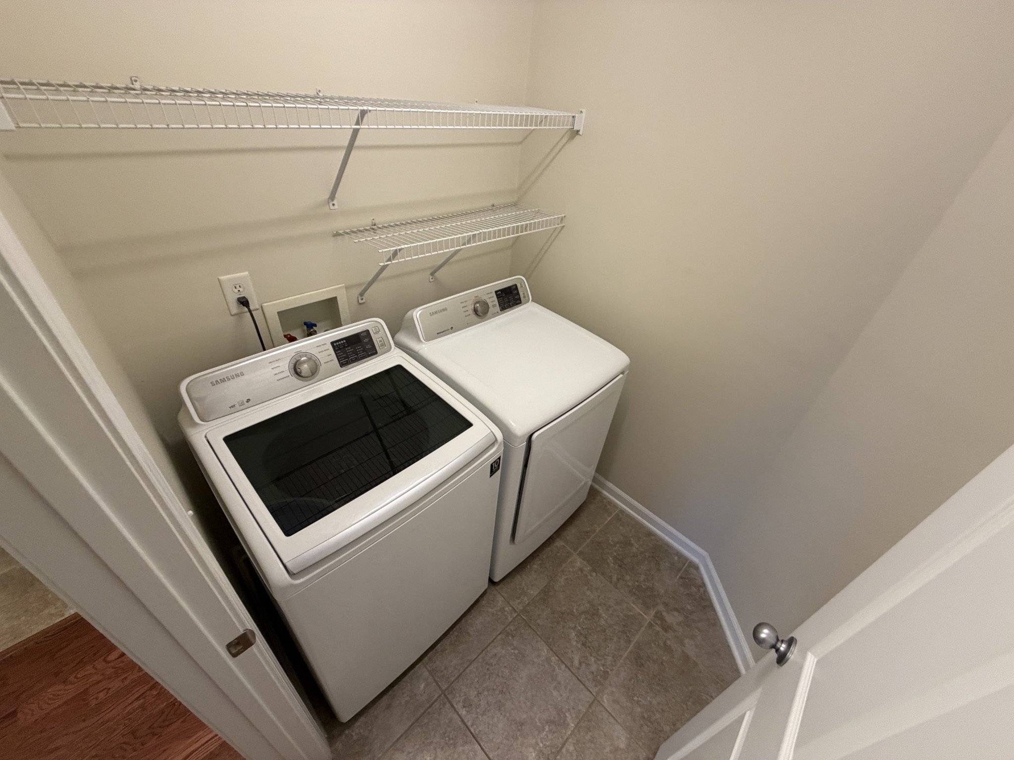 395 Devon Chase Hill Gallatin TN 37066