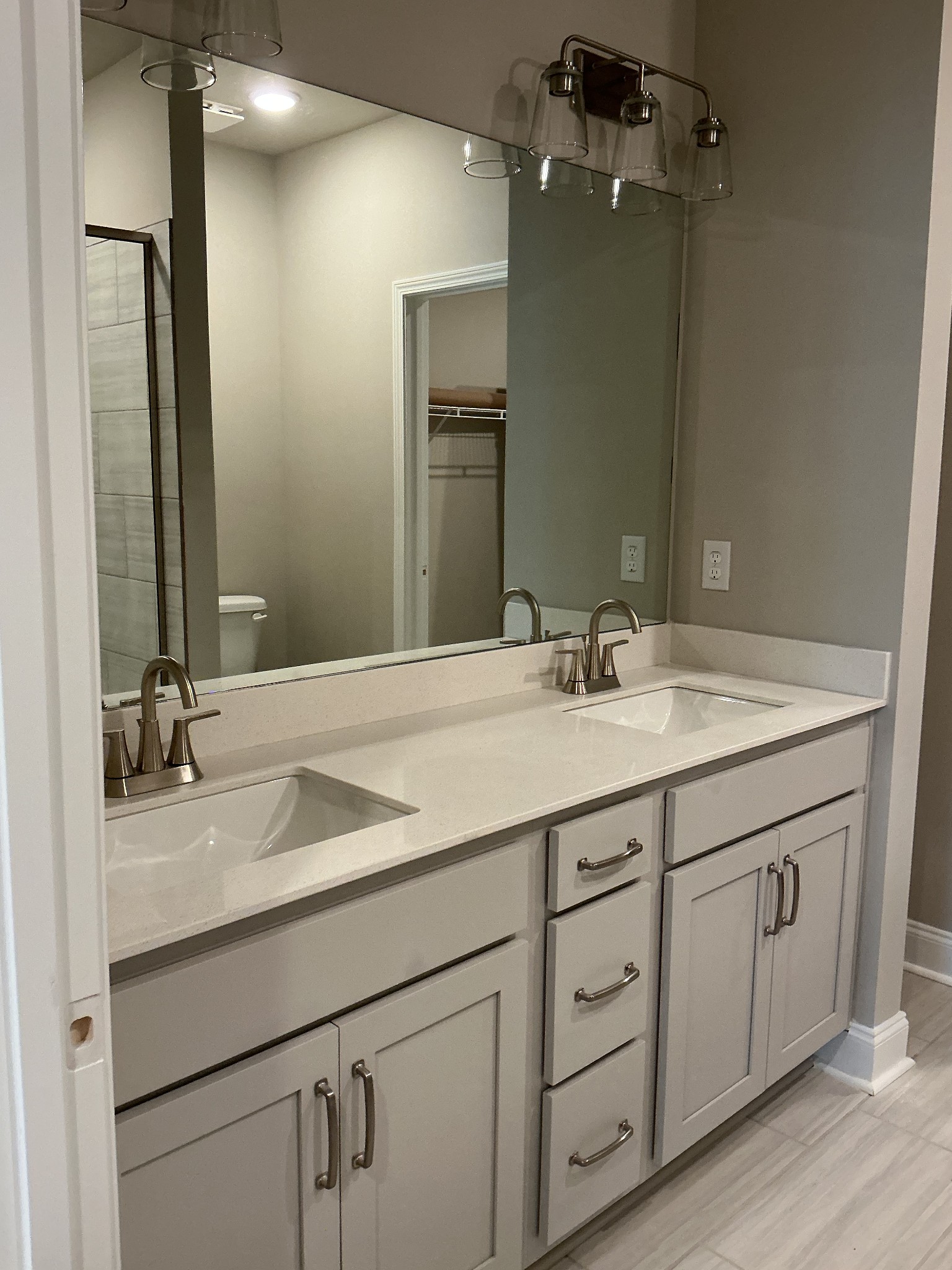 409 W Stonehaus Crossing Antioch TN 37013