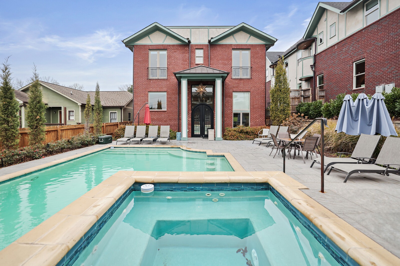 816 Shelby Avenue Nashville TN 37206