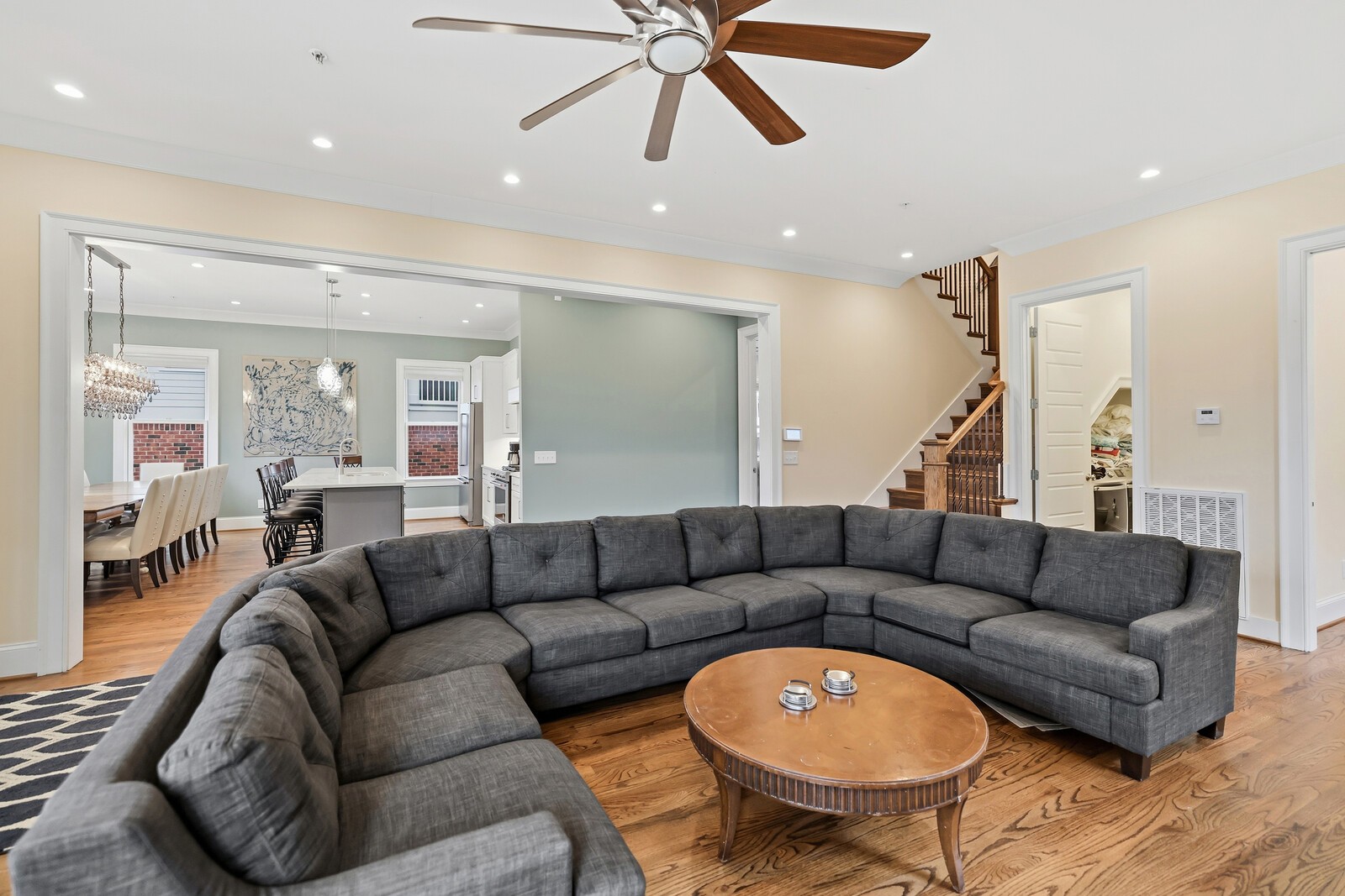 816 Shelby Avenue Nashville TN 37206