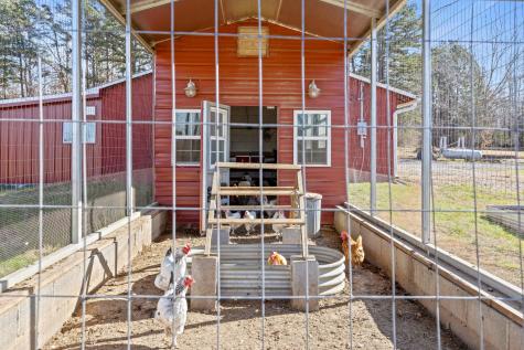 711 Lick Point Road Sequatchie TN 37374