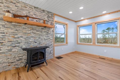 711 Lick Point Road Sequatchie TN 37374