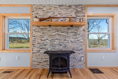 711 Lick Point Road Sequatchie TN 37374