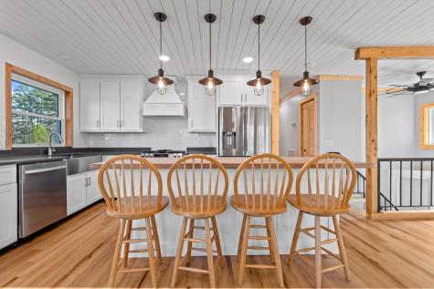 711 Lick Point Road Sequatchie TN 37374