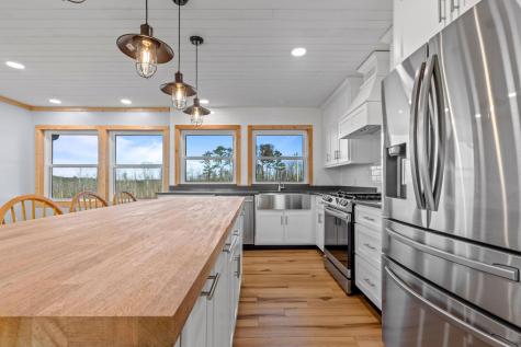 711 Lick Point Road Sequatchie TN 37374