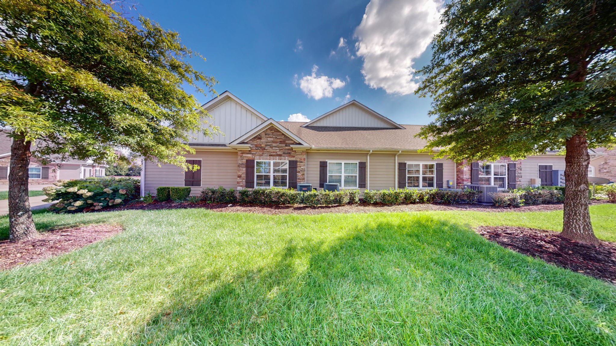 2139 Stonecenter Lane Murfreesboro TN 37128
