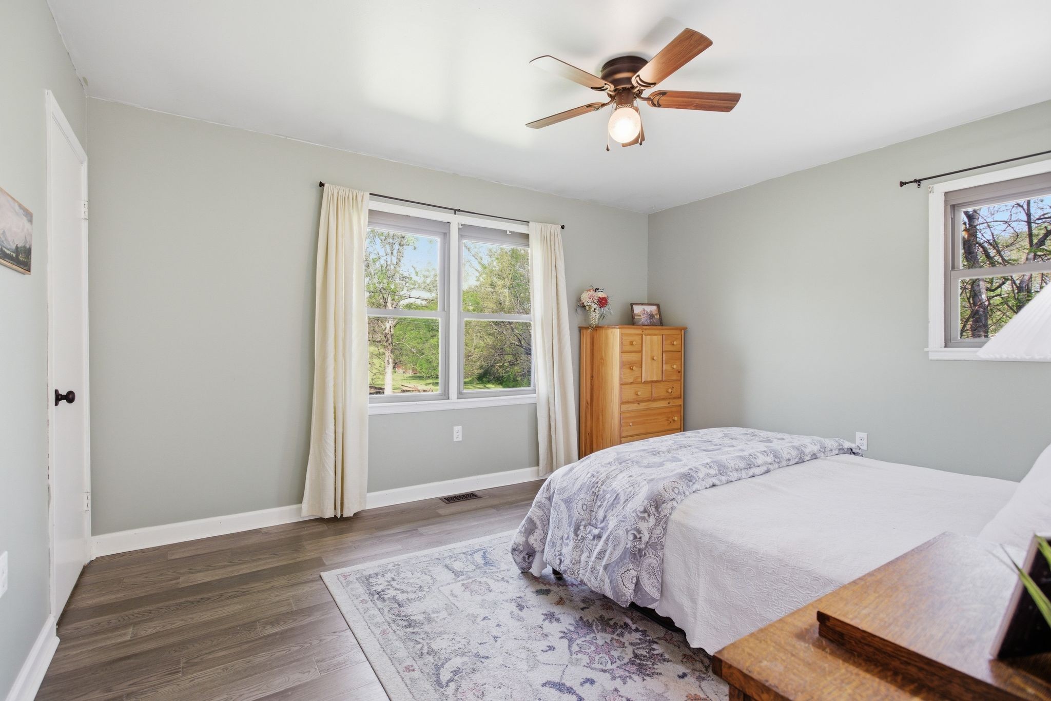 202 Cathey Lane Columbia TN 38401