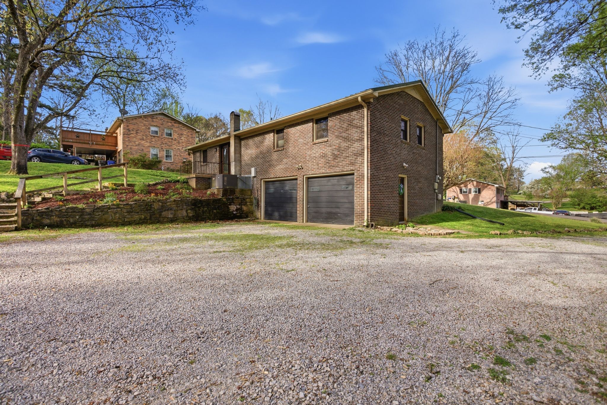 202 Cathey Lane Columbia TN 38401