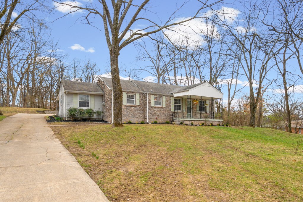 1225 Currey Road Nashville TN 37217