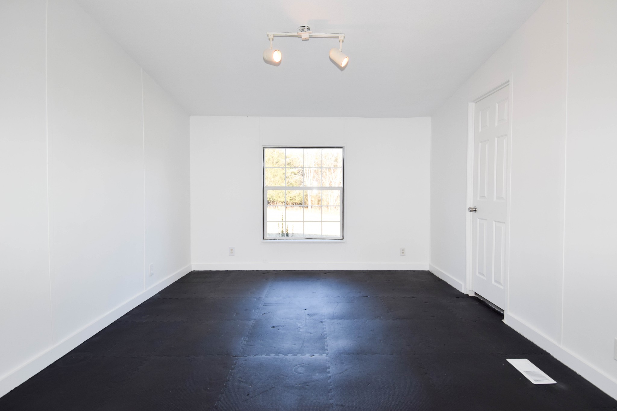 635 Celsor Road Hartsville TN 37074