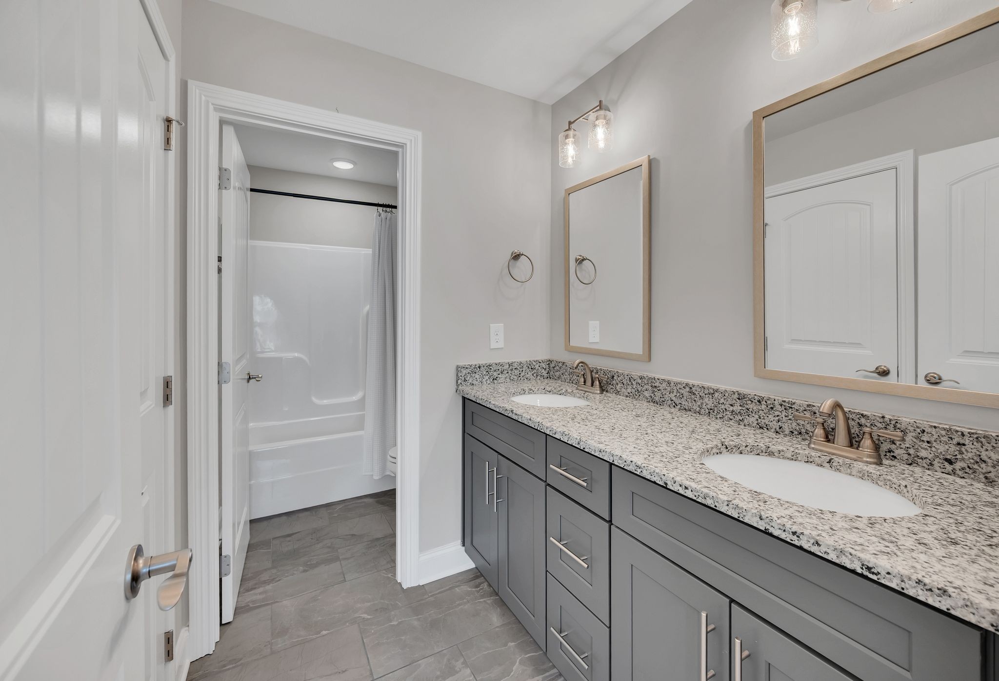 313 Clarabelle Lane Clarksville TN 37040