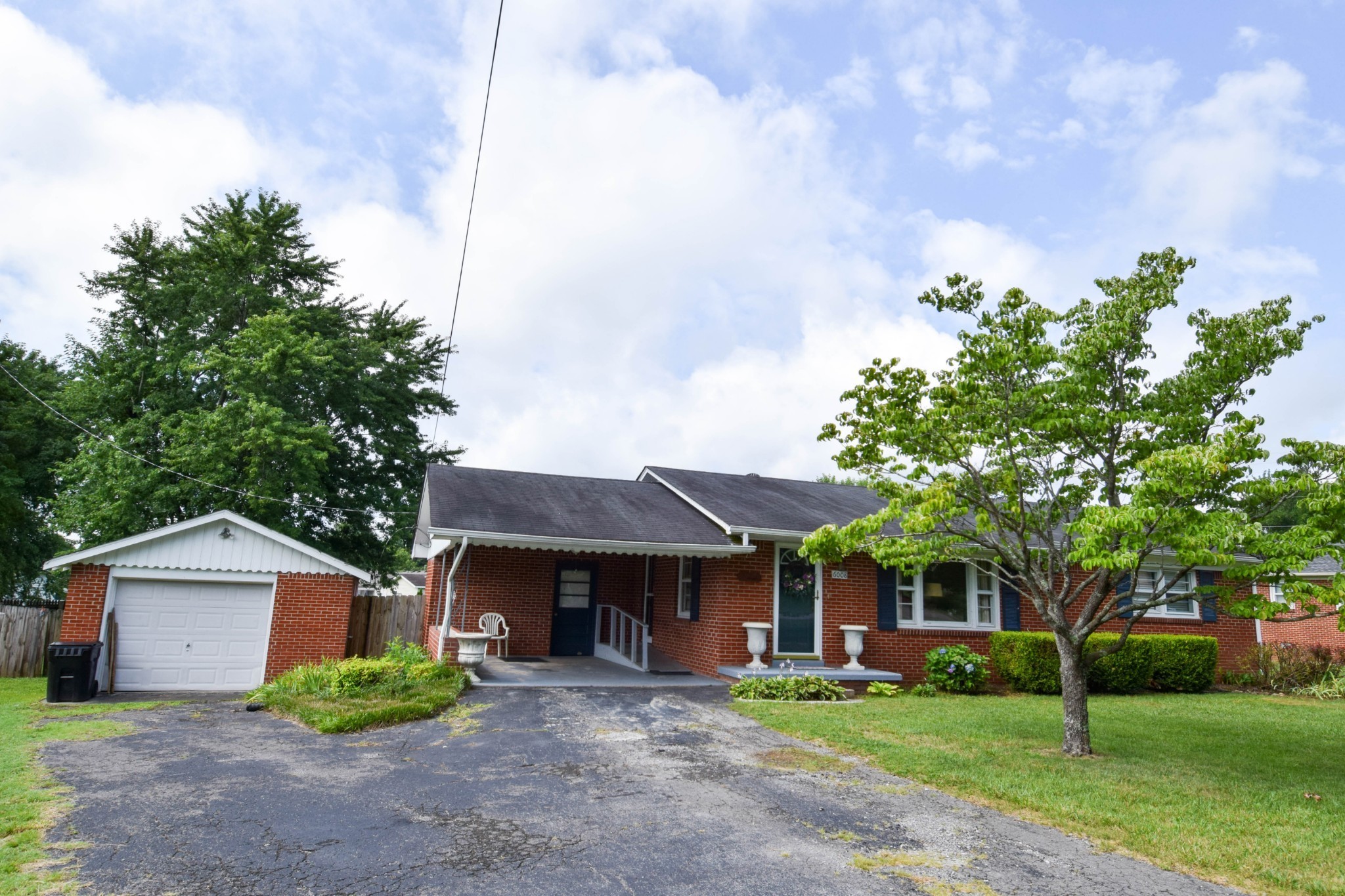 6008 Austin Peay Highway, Westmoreland, TN 37186 | 2461849 | Benchmark ...