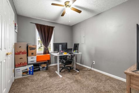 65 Woods Edge Court Manchester TN 37355