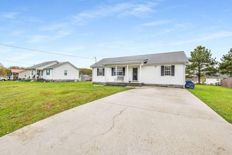 65 Woods Edge Court Manchester TN 37355