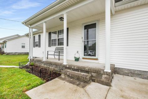 65 Woods Edge Court Manchester TN 37355