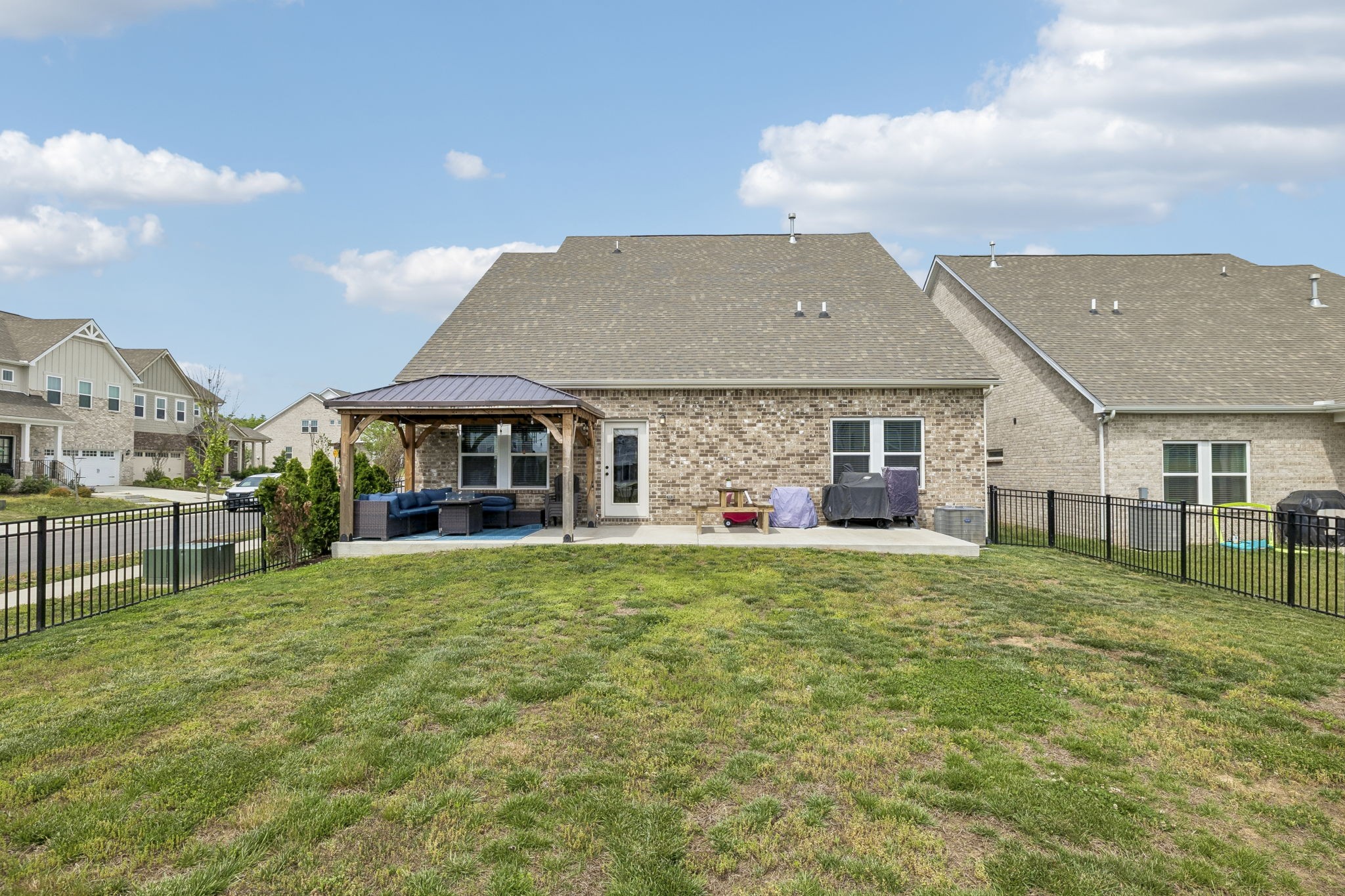 702 Omaha Drive Gallatin TN 37066