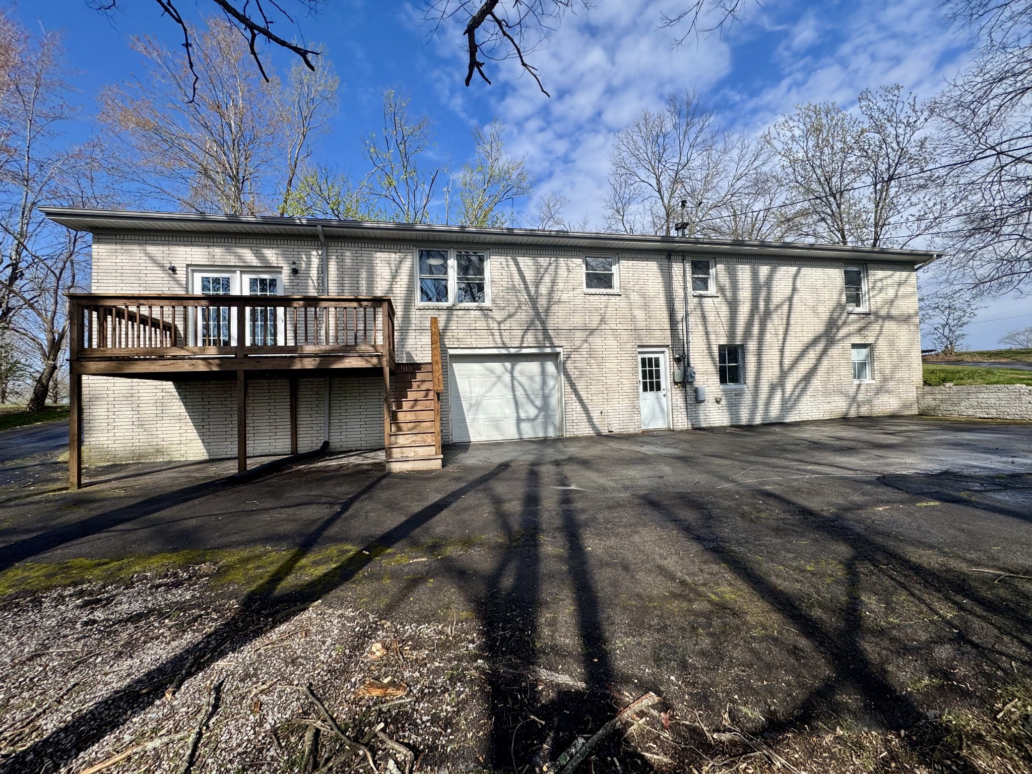 1211 Porter Road Lafayette TN 37083