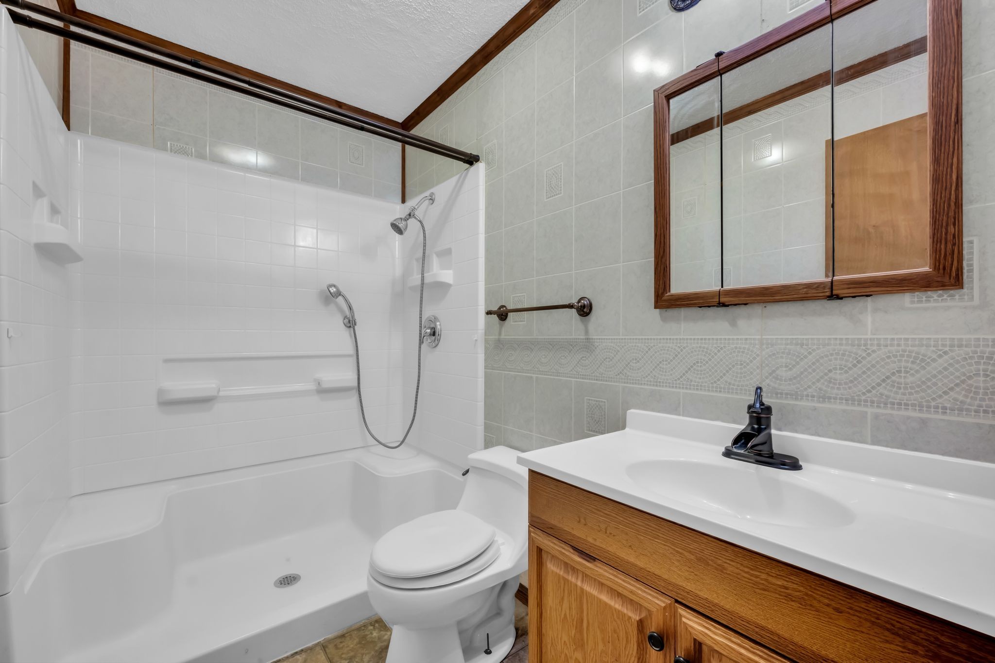 125 Lynn Lane Charlotte TN 37036