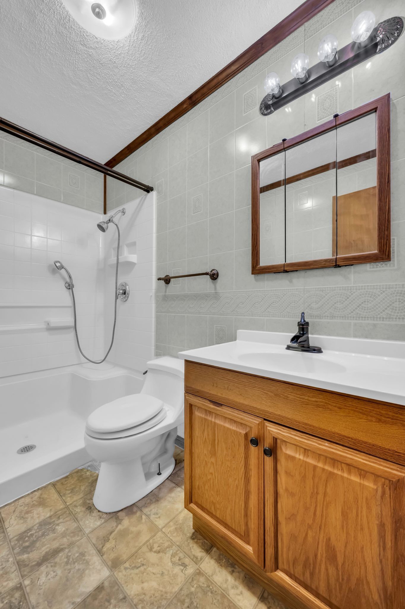 125 Lynn Lane Charlotte TN 37036