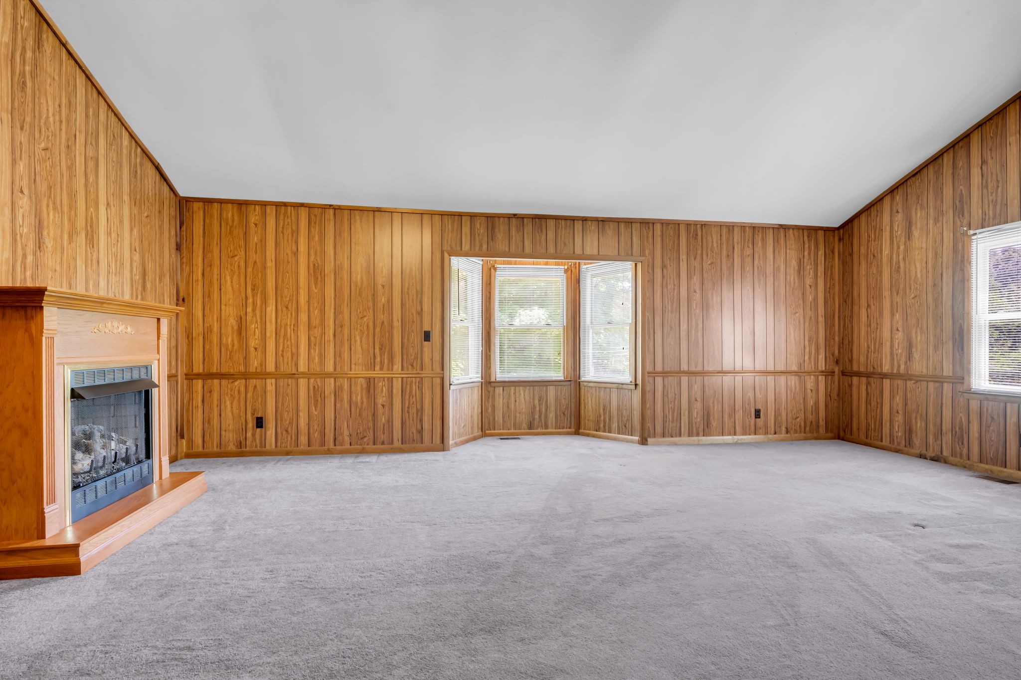 125 Lynn Lane Charlotte TN 37036