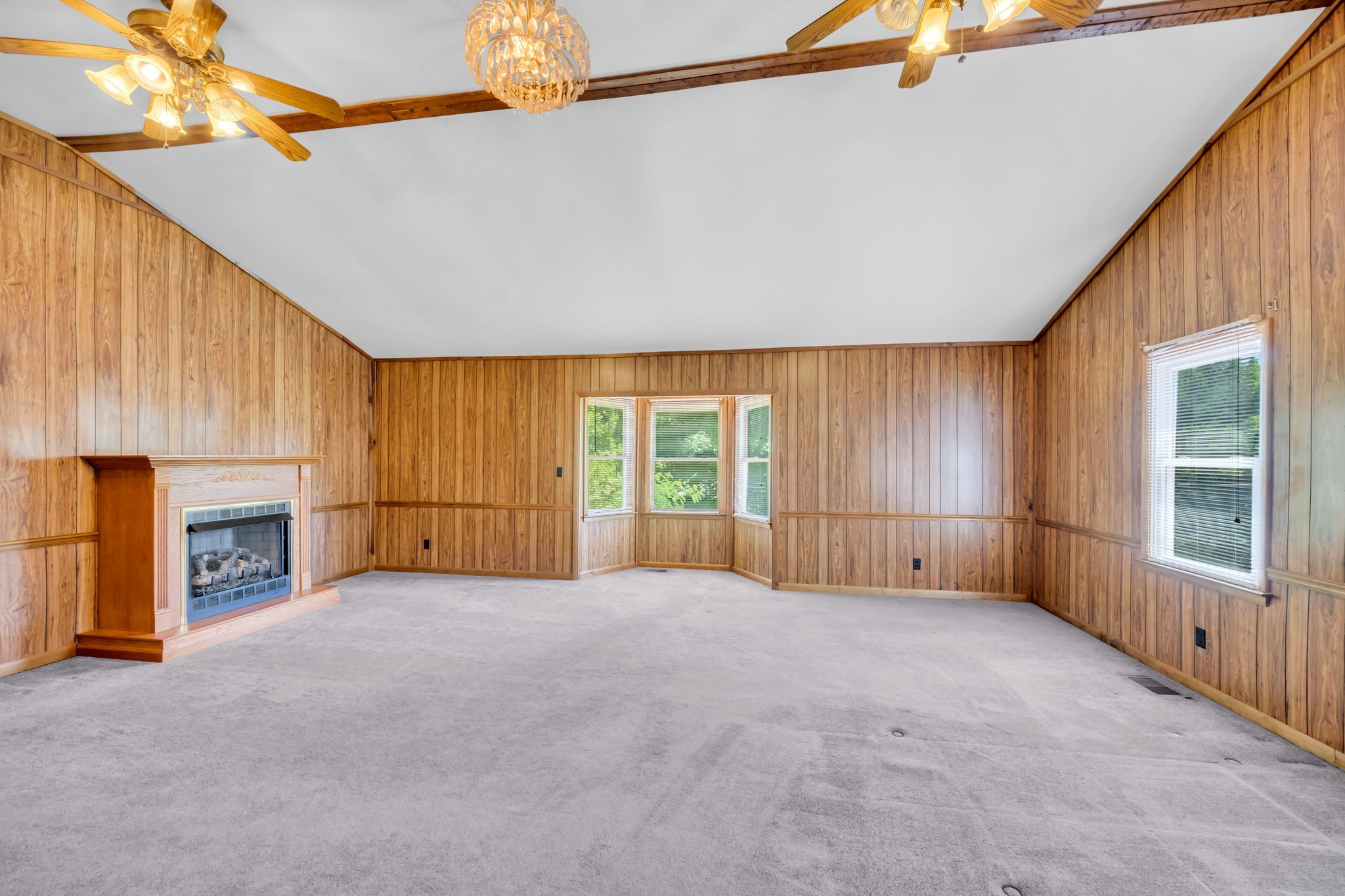 125 Lynn Lane Charlotte TN 37036