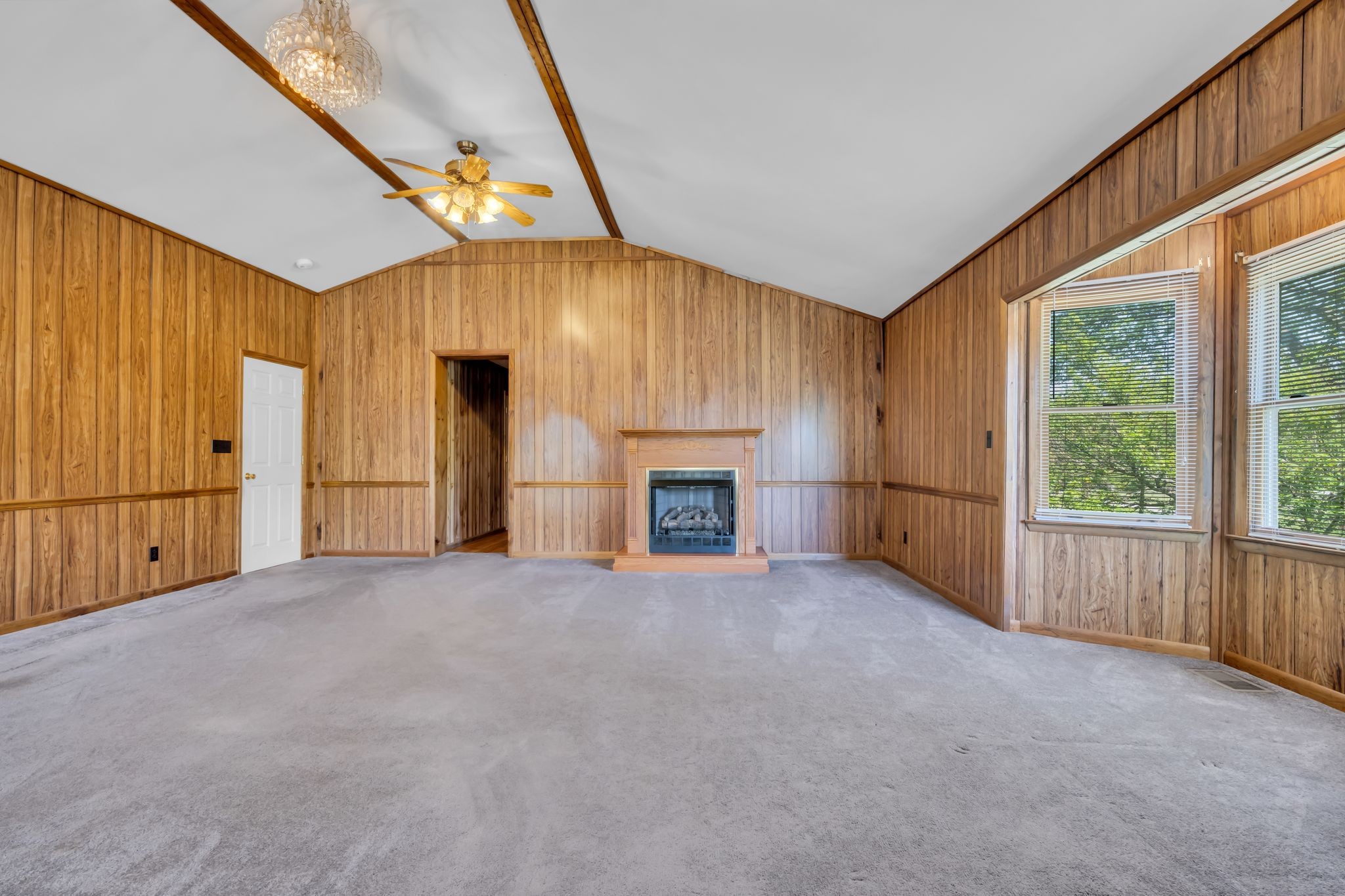 125 Lynn Lane Charlotte TN 37036