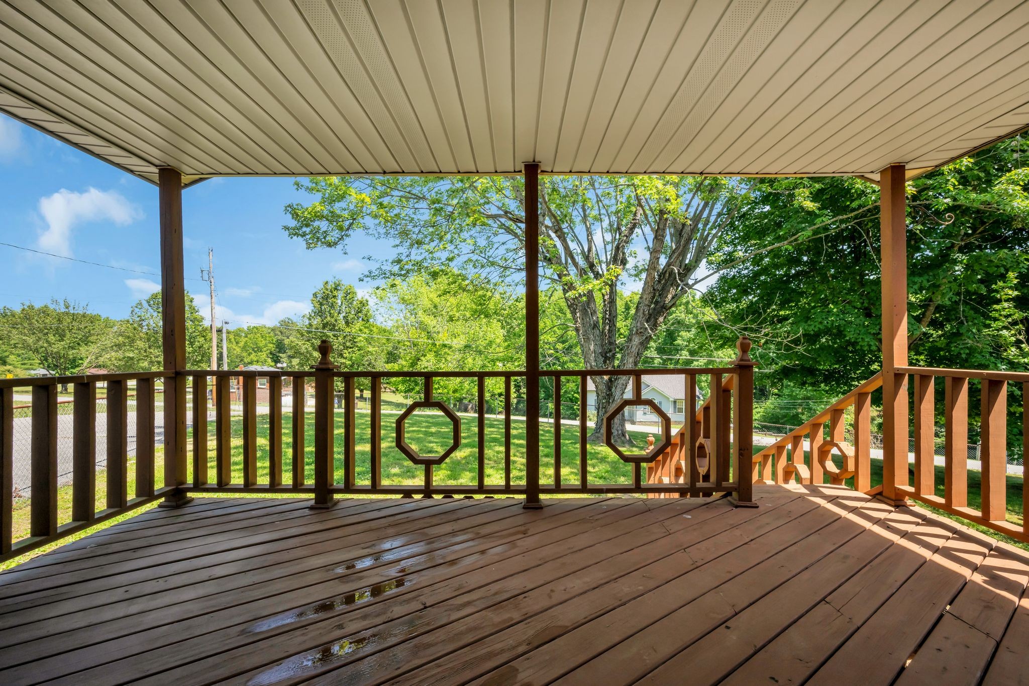 125 Lynn Lane Charlotte TN 37036