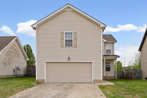 3418 Foxrun Lane Clarksville TN 37042
