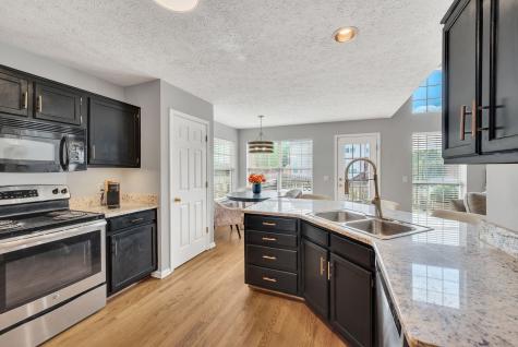 121 Rose Garden Lane Goodlettsville TN 37072