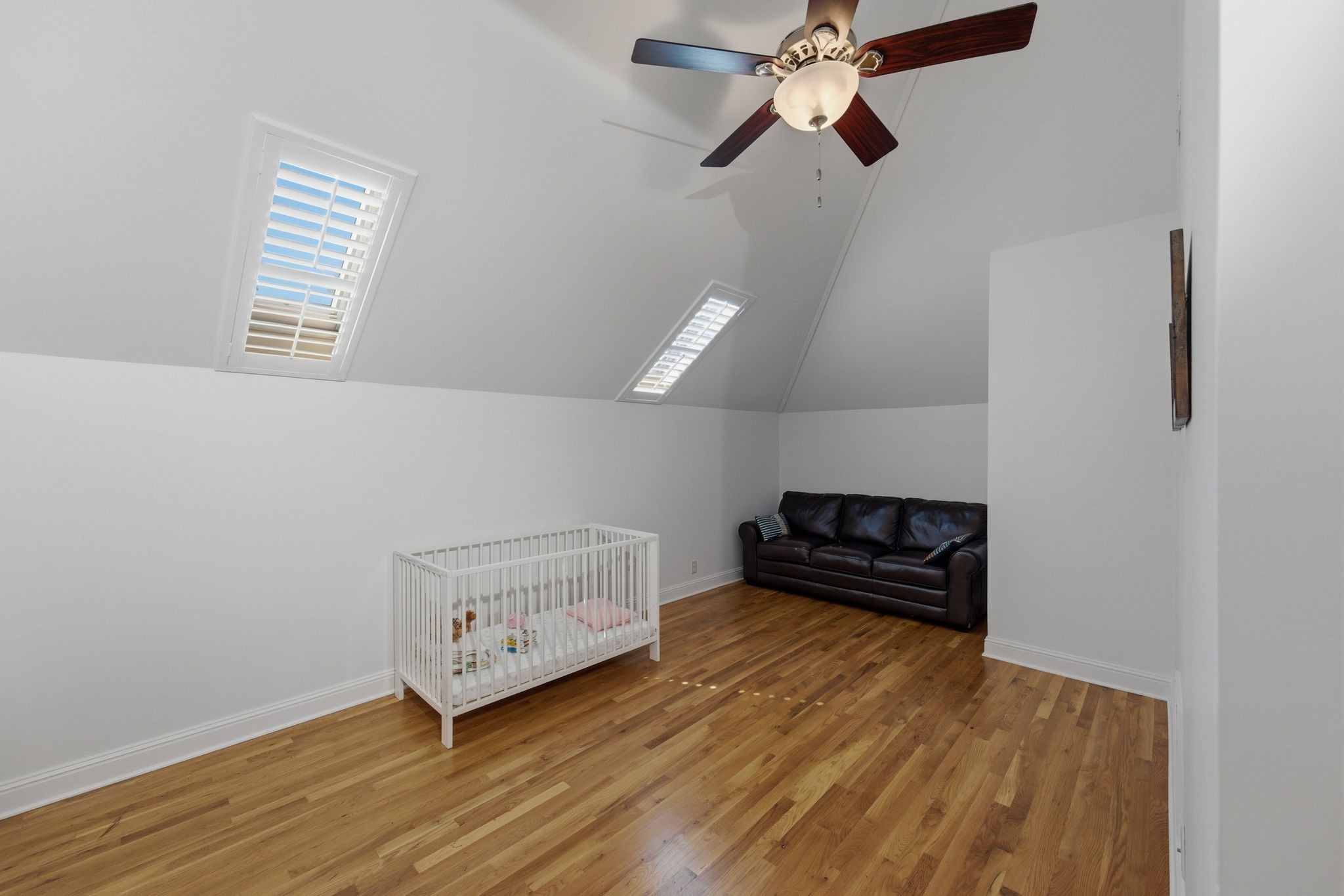 236 Burlington Place Nashville TN 37215