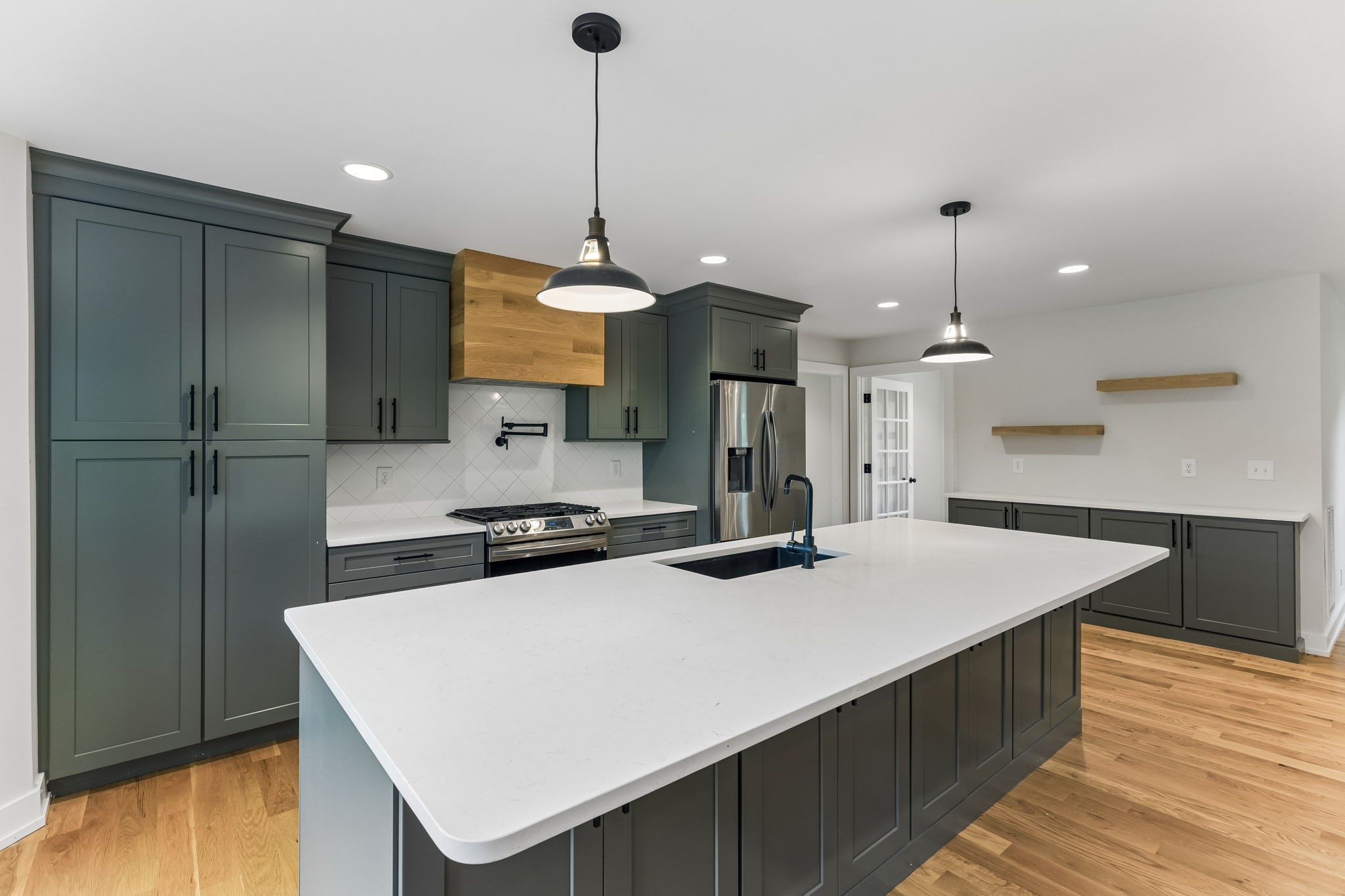 1701 Logan Drive Columbia TN 38401