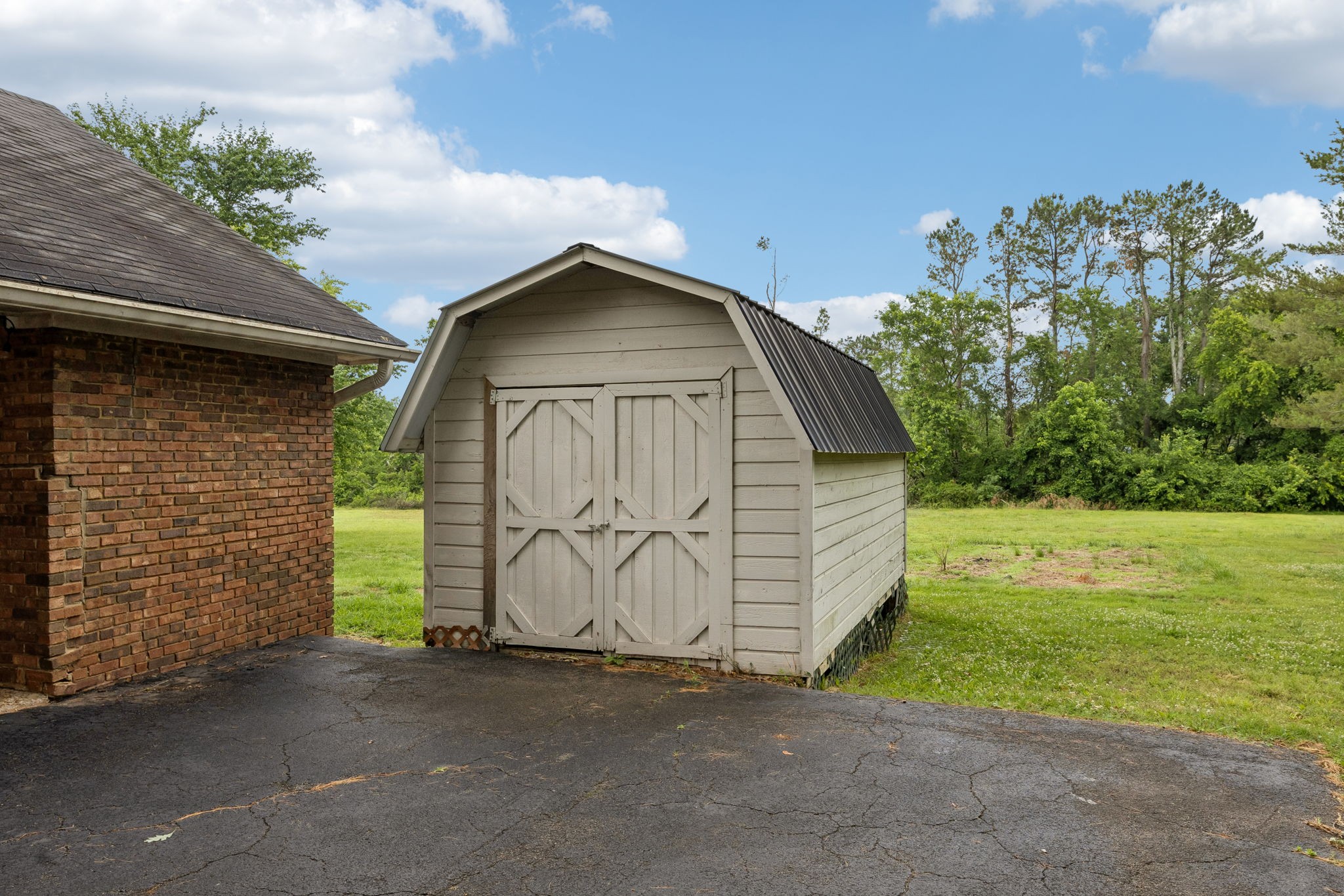 1701 Logan Drive Columbia TN 38401