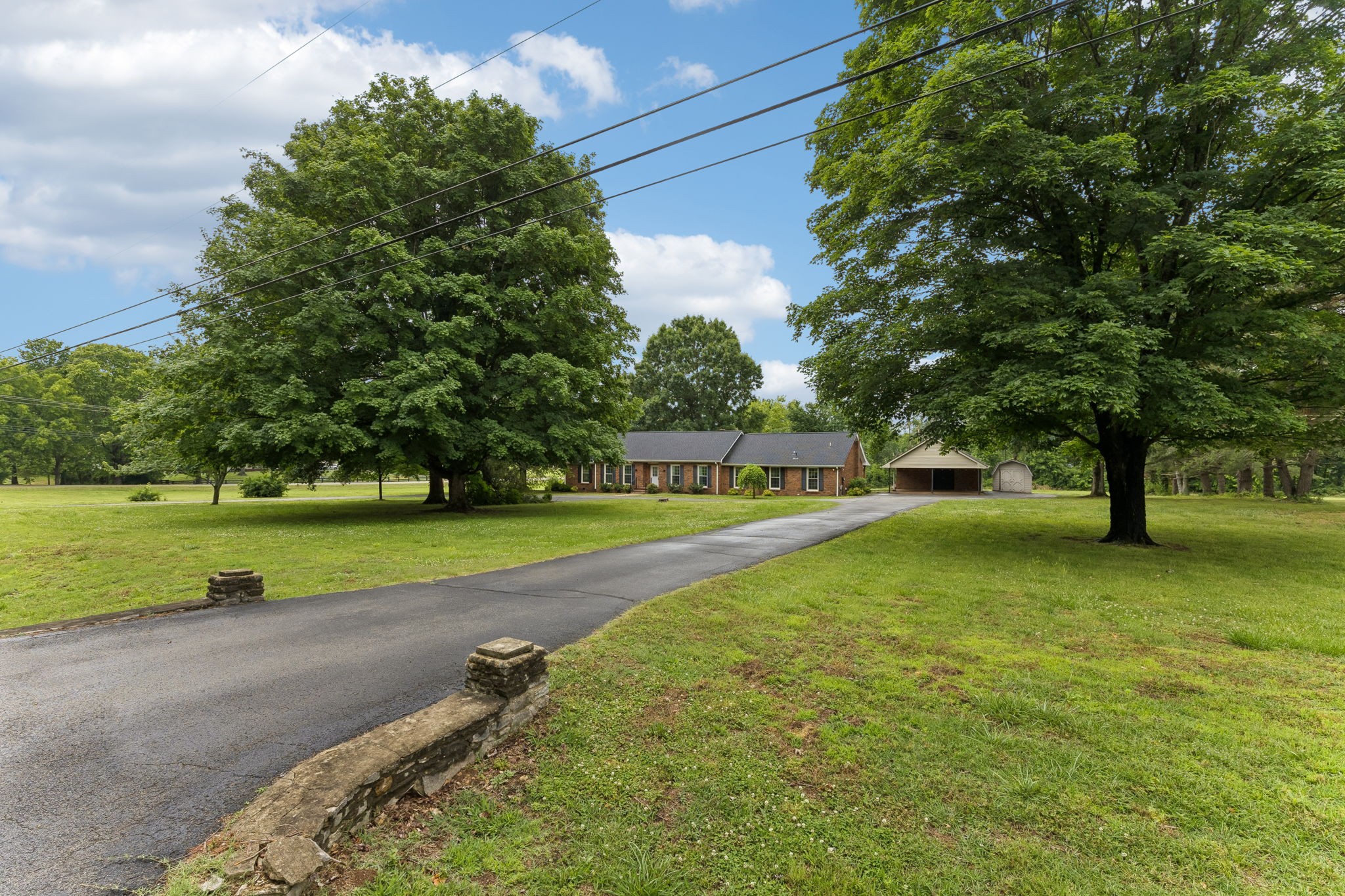 1701 Logan Drive Columbia TN 38401
