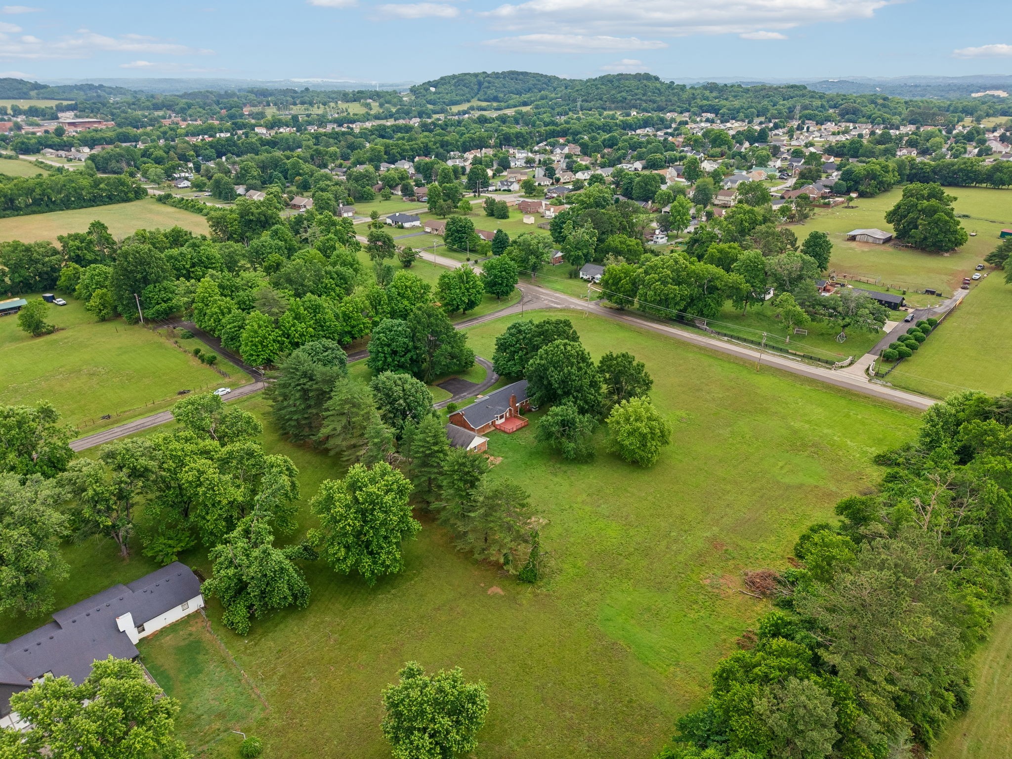 1701 Logan Drive Columbia TN 38401